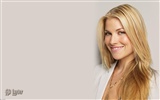 Ali Larter hermosos fondos de escritorio #5