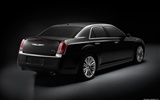 Chrysler 300 - 2011 HD wallpaper #19