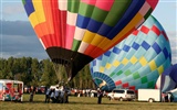 Coloridos globos de aire caliente fondo de pantalla (2) #15