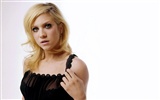 Brittany Snow krásnou tapetu #3