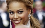 Beyonce Knowles hermoso fondo de pantalla #16