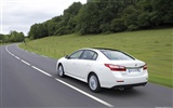 Renault Latitude - 2010 HD tapetu #10