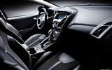 Ford Focus Hatchback 5-door - 2011 福特 #26