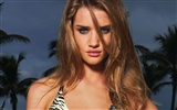 Rosie Huntington-Whiteley 羅西·漢丁頓-惠特莉 美女壁紙 #8