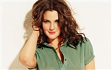 Drew Barrymore hermoso fondo de pantalla #24