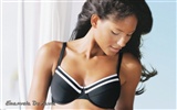 Emanuela De Paula 伊曼紐爾·德寶拉 美女壁紙 #11