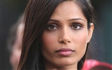 Freida Pinto 芙蕾达·平托 美女壁纸3