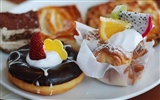 Delicate and delicious desserts breakfast wallpapers #5