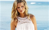 Toni Garrn fonds d'écran magnifiques #8