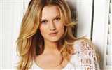 Toni Garrn 托妮·伽姆 美女壁紙 #12