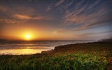 Windows 7 Wallpapers: Sunset Sunrise Beach #11