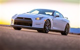 2013 Nissan GT-R R35 USA version 日产 美国版 高清壁纸14