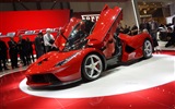 2013フェラーリLaFerrari赤いスーパーカーのHD壁紙 #9