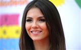 Victoria Justice 维多利亚·嘉丝蒂 美女壁纸33