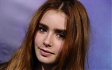 Lily Collins schöne Hintergrundbilder #2