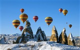 Rainbow hot air balloon, Windows 8 theme HD wallpapers #4