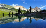 Lac calme avec la réflexion de l'eau, de Windows 8 fonds d'écran HD #3