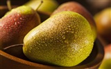 Succulent fruit, pears close-up HD wallpapers #4