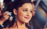 Ariana Grande 愛莉安娜·格蘭德 高清壁紙